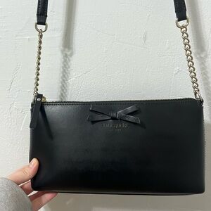 Black Kate spade crossbody purse